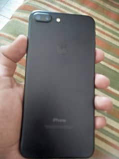 iPhone 7plus 10by 10 coundition 32 gb waterpack 0