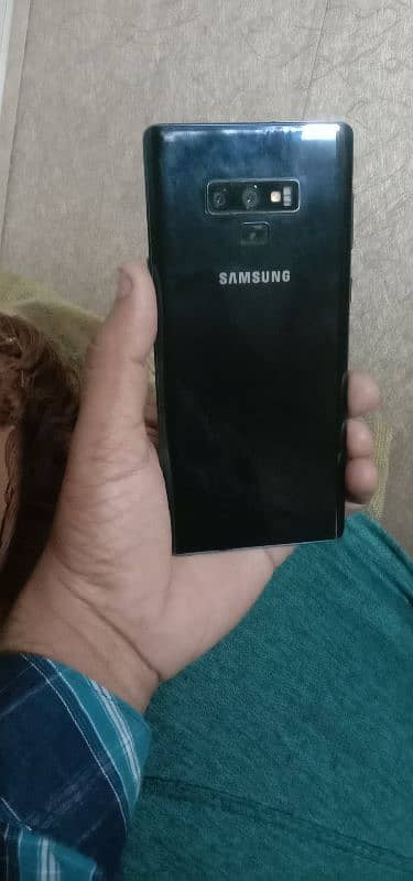 Samsung note 9 like O mentor 1