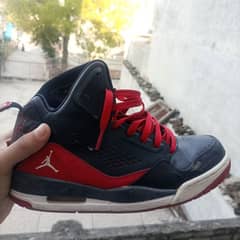 Nike Jordan Retro's Black And Red UK Edition 0