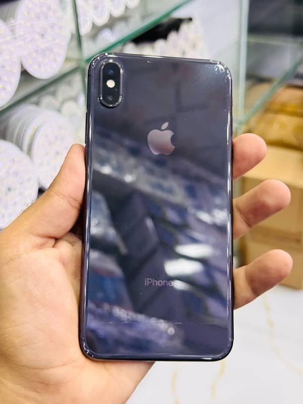 iPhone xs Max Brand New 100% health 0