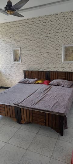 4 Single beds for sale