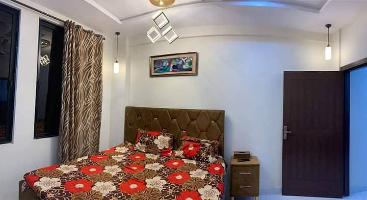 Bharia town phase8 for Rent flt furnesh avabal VIP location 3