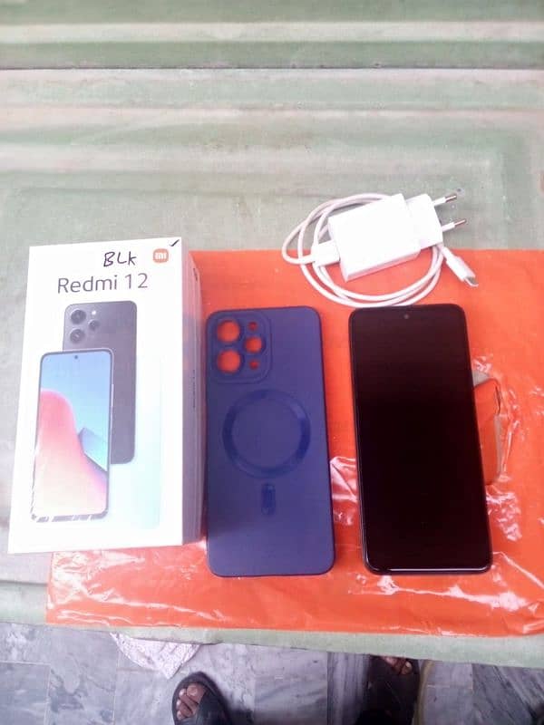 redmi 12 mobile urgent sale passo ki zaroorat ha 03006755927 3