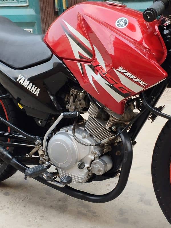 YAMAHA YBR 125G MODIFIED 6