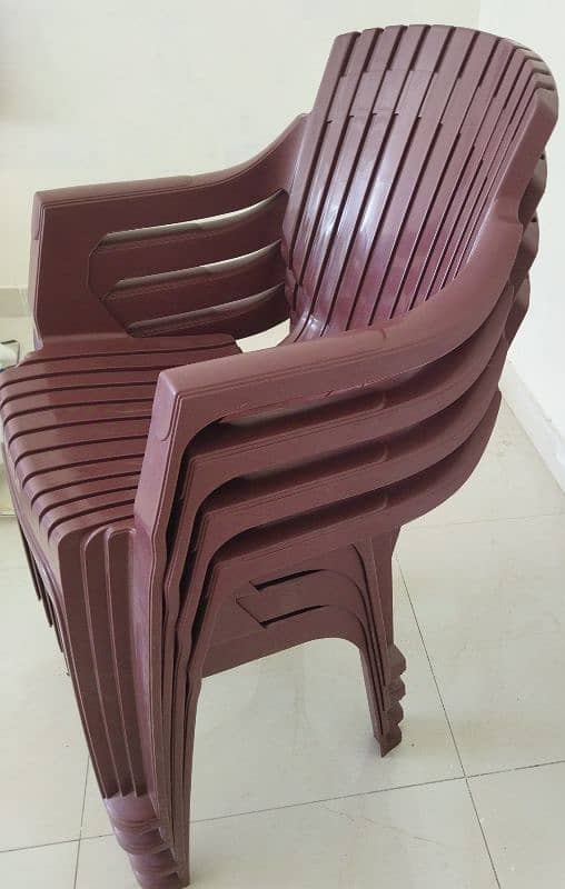 Millar Plastic Chairs 1