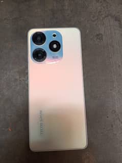 Tecno spark 10 pro 0