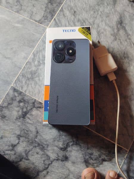 Tecno spark 10pro 8gb 128gb good condition 4 month warranty 8