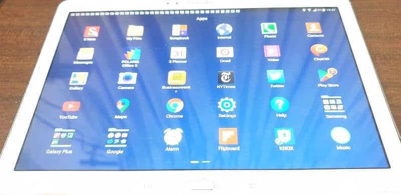 Samsung Original 10.1 Inch Sim Tab excellent condition 12