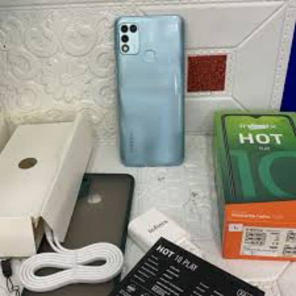 Infinix hot 11 play 4/64 1