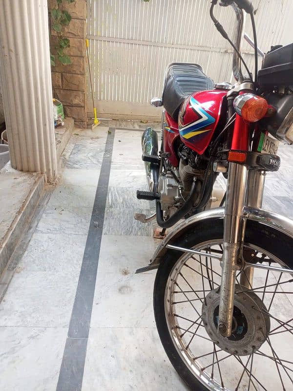 Honda 125 model 2018 Lahore registered all documents complete 6