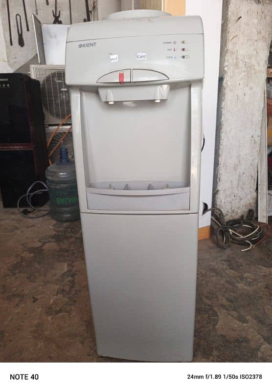 water dispenser good condition total 0