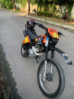 Trail bike 200cc