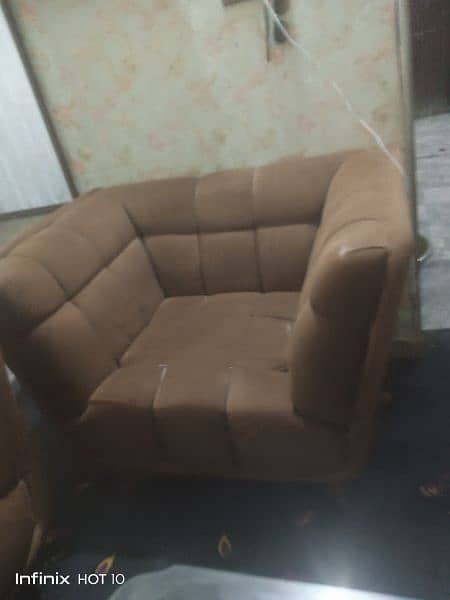 5 seater sofa for sale urgently 1