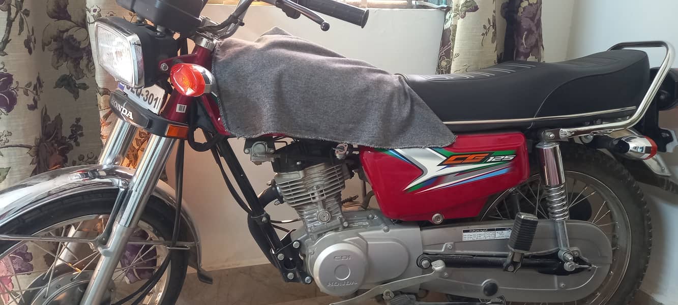 Honda CG 125 2023 model 1st owner 1