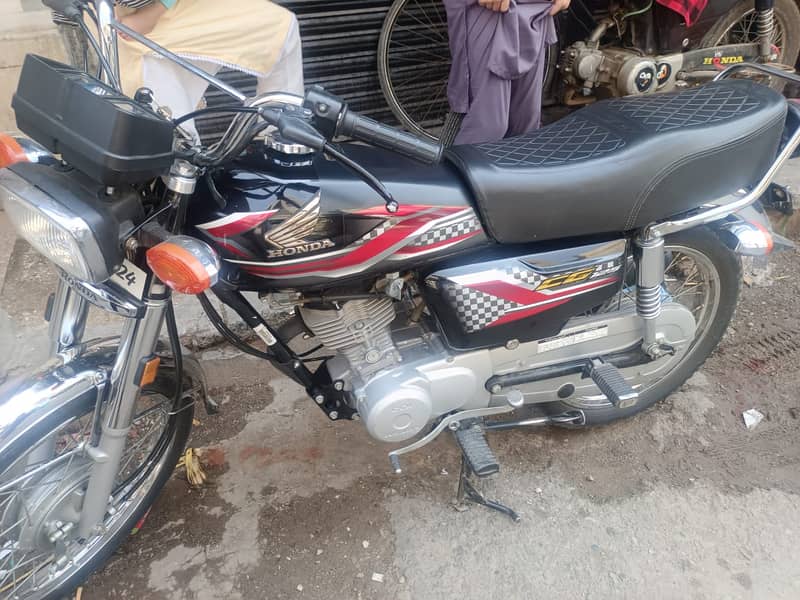 Honda CG 125 2024 2