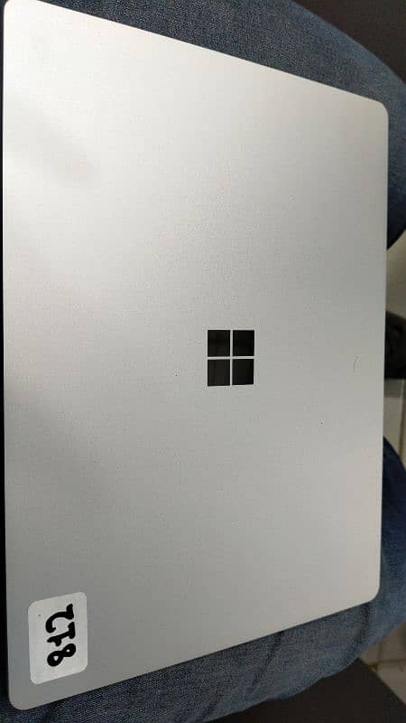 Microsoft surface laptop go 2 i5 10th generation 16gb 256gb SSD 0