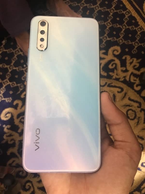 vivo S 1 128 GB 1