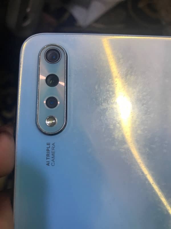 vivo S 1 128 GB 6