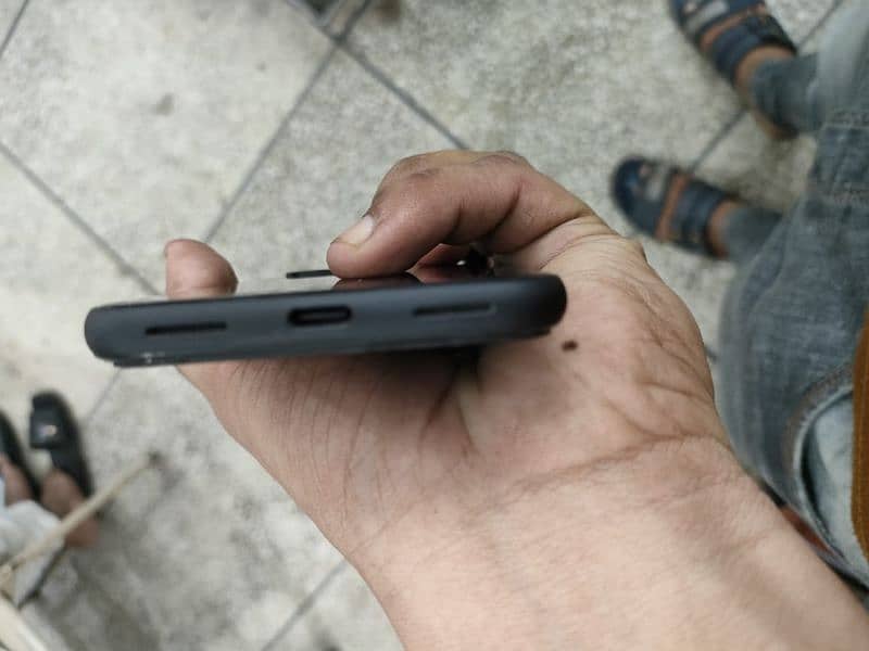 Google pixel 4 6/64 new condition . WhatsApp number 03436547860 4