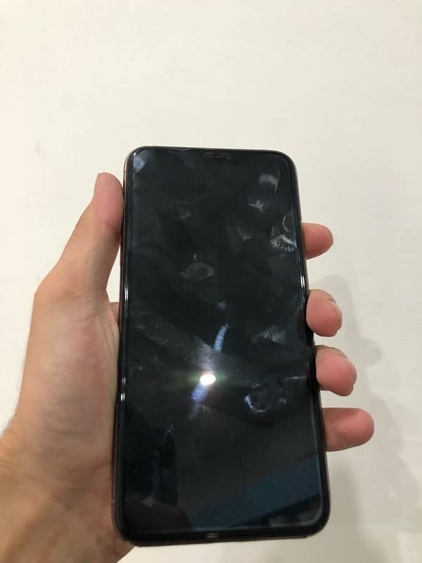 iphone 11 pro max non pta 4