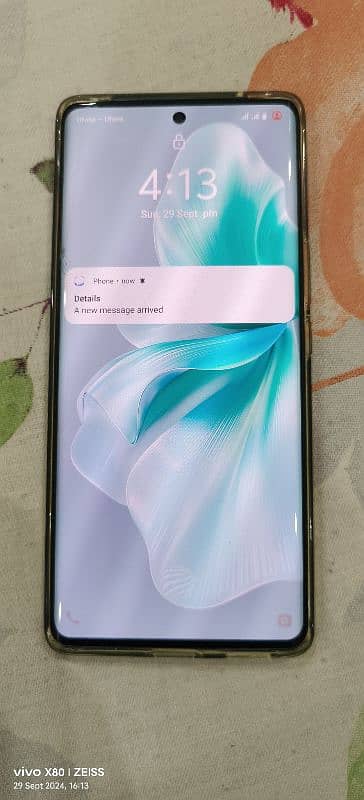 Vivo v30e 8/256gb side screen crack 1