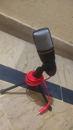 MIC FOR SALE Wired Microphone With Mic Stand