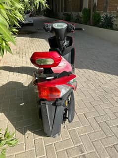 jolta electric scooty