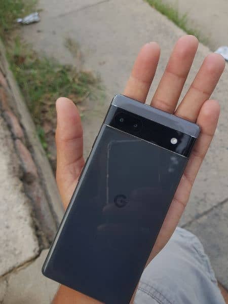 Google Pixel 6a 1