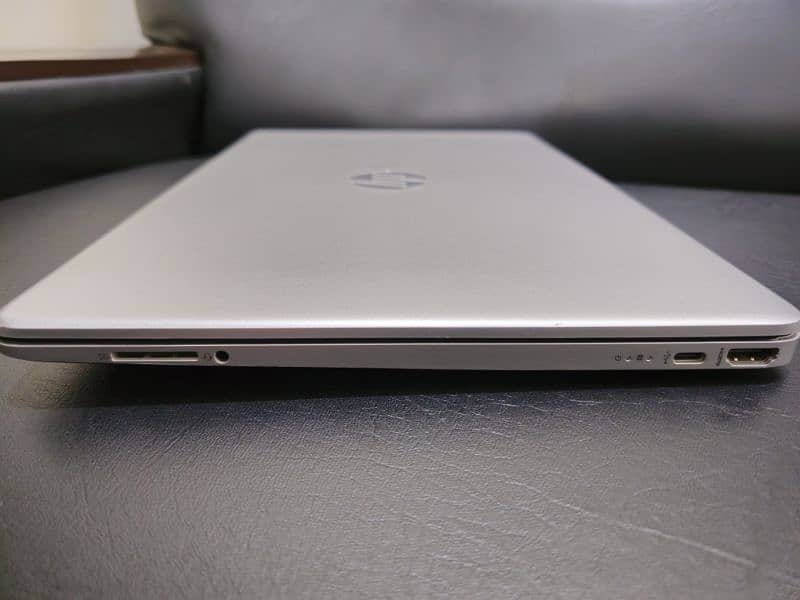 HP Laptop Core i5 Intel XE Graphics 3