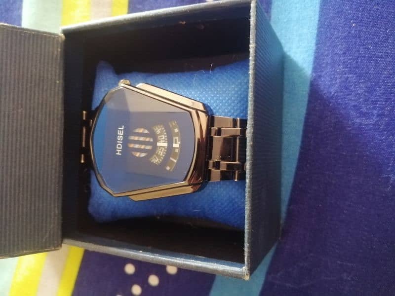 HDISEL WATCH NEW CONDITION 3