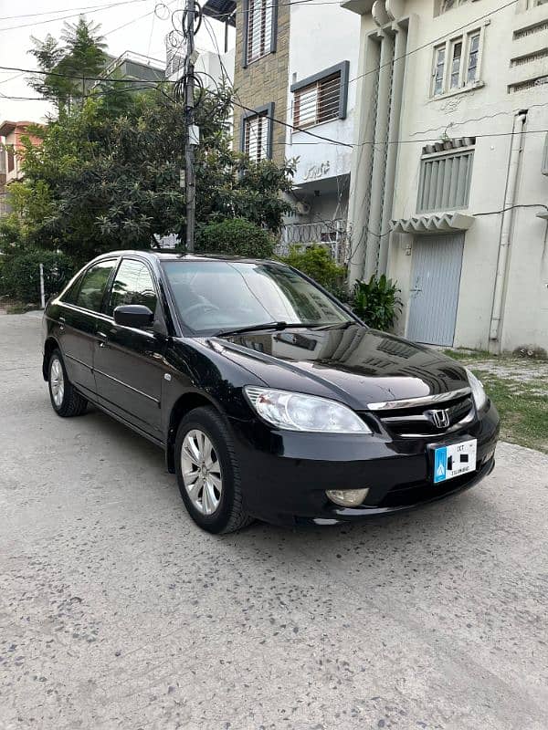 Honda Civic EXi 2004 2