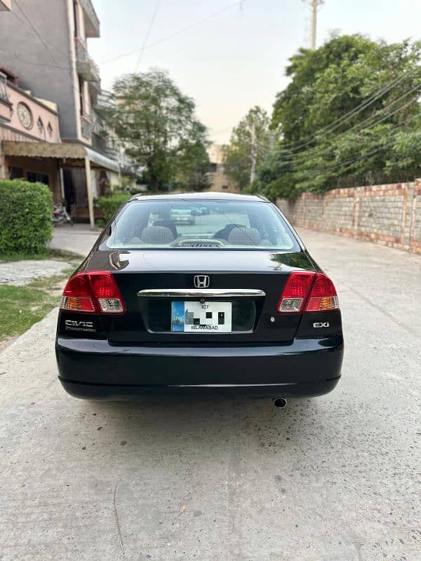 Honda Civic EXi 2004 3