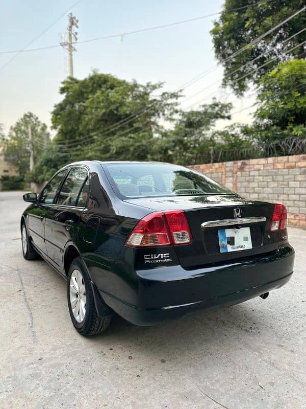 Honda Civic EXi 2004 10