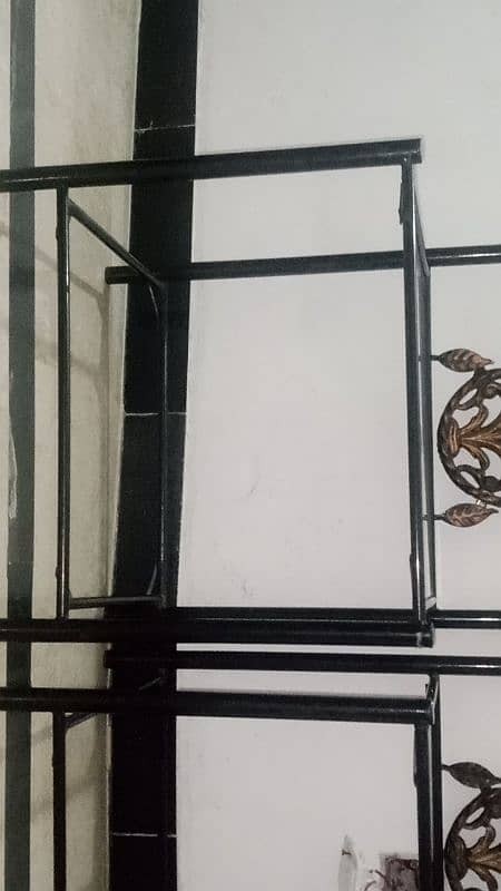 IRON BED | KING SIZE |USED 5