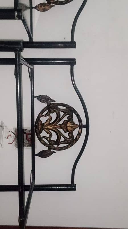 IRON BED | KING SIZE |USED 7