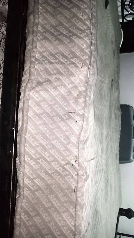 IRON BED | KING SIZE |USED 10