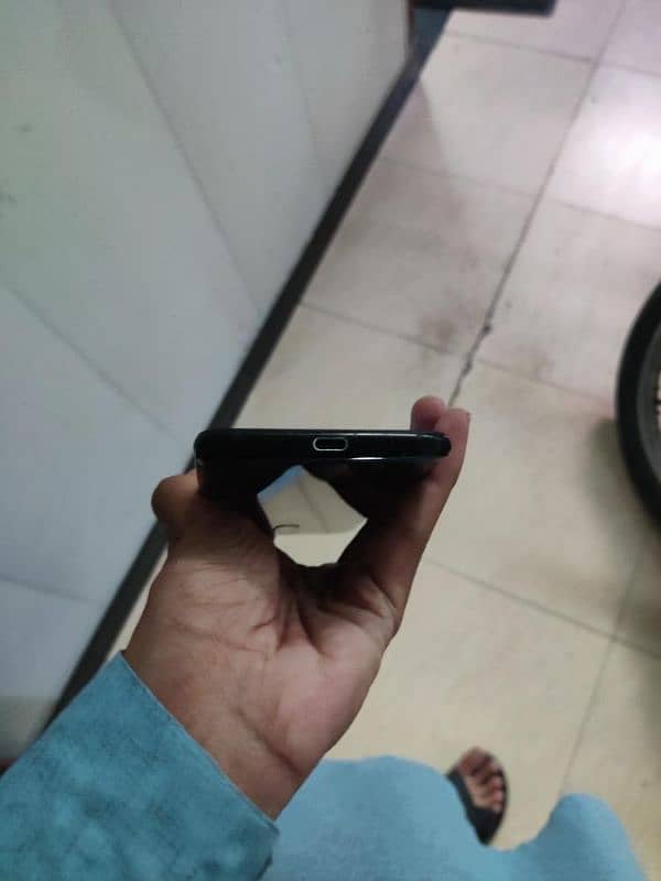 OnePlus 6t urgent sale 4