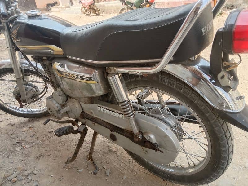 Honda Cg 125 Special Edition 3