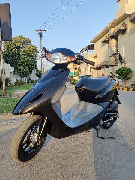 Honda Dio 50cc 9