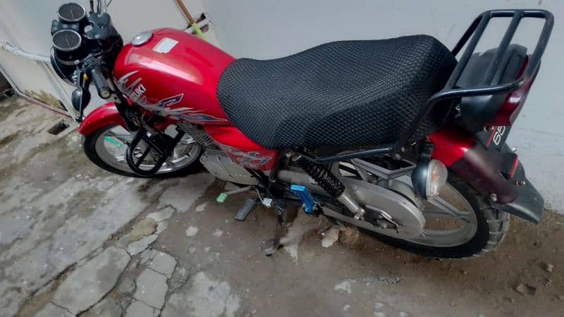 Suzuki 150 4 stock ,Urgent sale 2