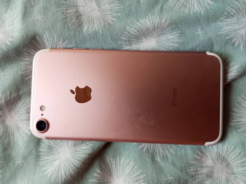 Apple iphone 7 256Gb rose gold non pta exchange possible 4