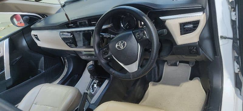 Toyota Altis Grande 2016 6