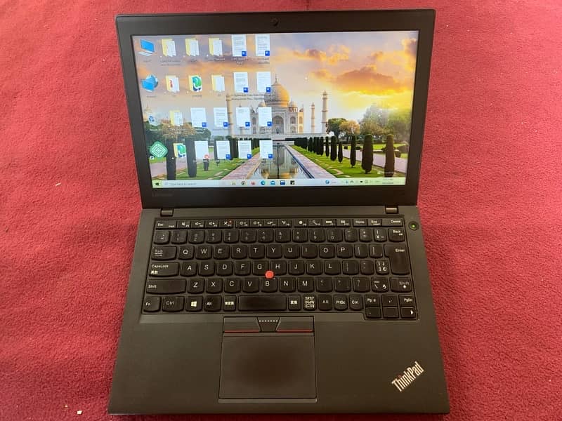 Lenovo Thinkpad x260 core i7-6th Gen 0