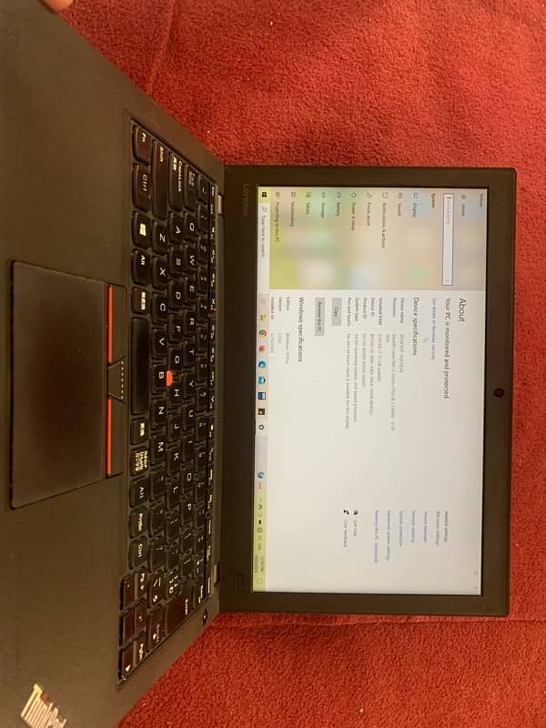 Lenovo Thinkpad x260 core i7-6th Gen 3