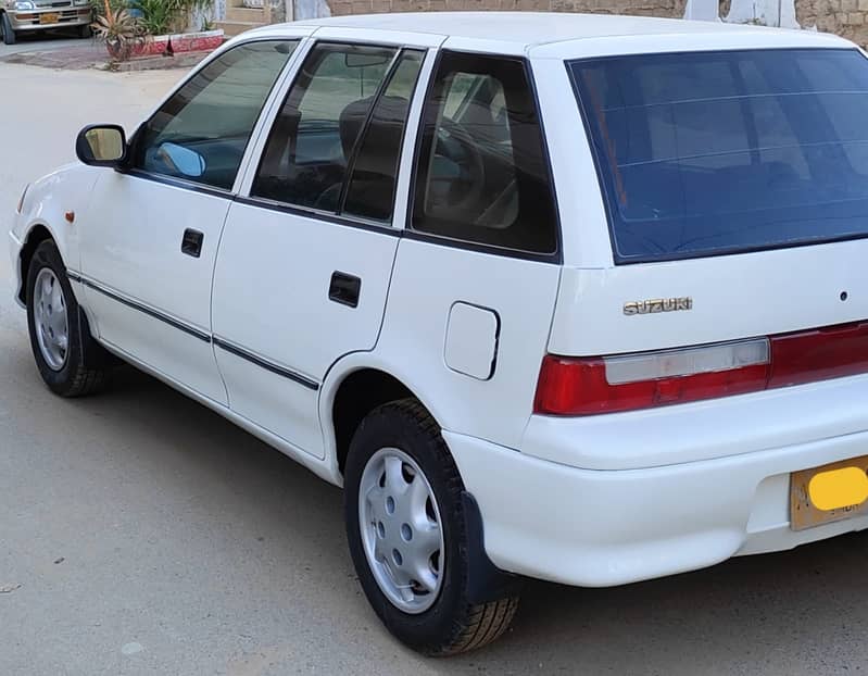 Suzuki Cultus VXL 2004 3