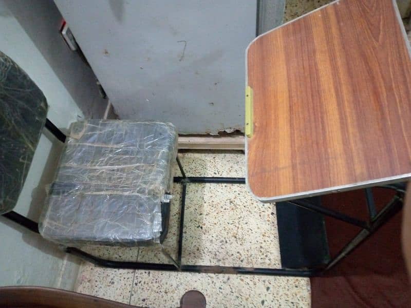 Namaz Chair in good condition 2