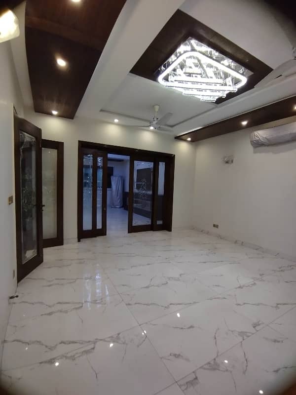 1 Kanal Brand New House Available For Rent Near All Facilities 2