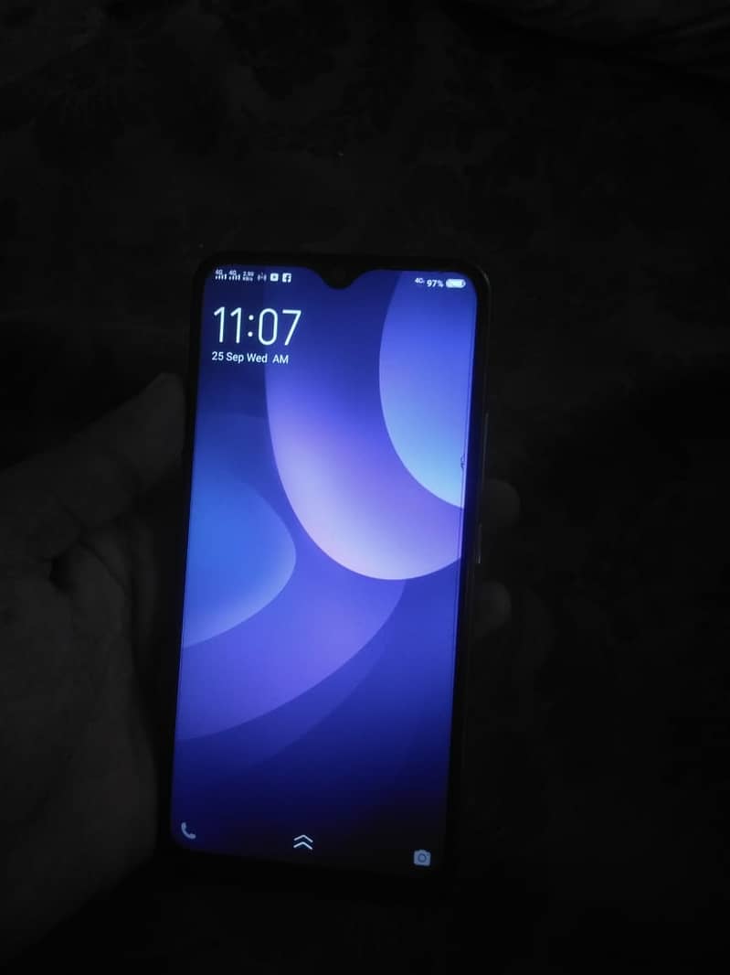 Vivo y17 3