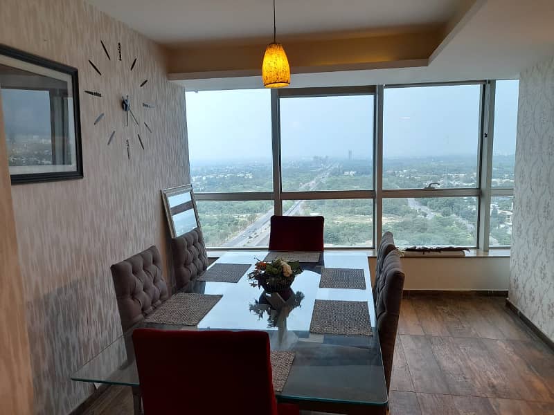 For tonight reservation in centaurus mall a luxury 1bedroom available 14