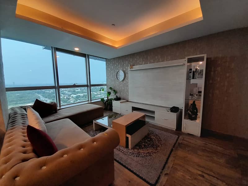 For tonight reservation in centaurus mall a luxury 1bedroom available 16